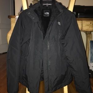 Woman’s The North Face Fleece Lined Winter Jacket